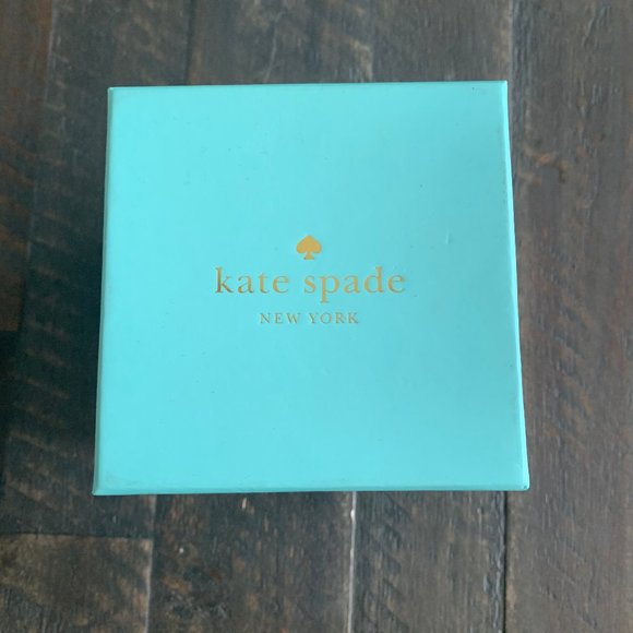 *CLOSET CLEAR OUT SALE* Gold Kate Spade watch CLOSET CLEAR OUT SALE* Gold Kate Spade watch main image 3
